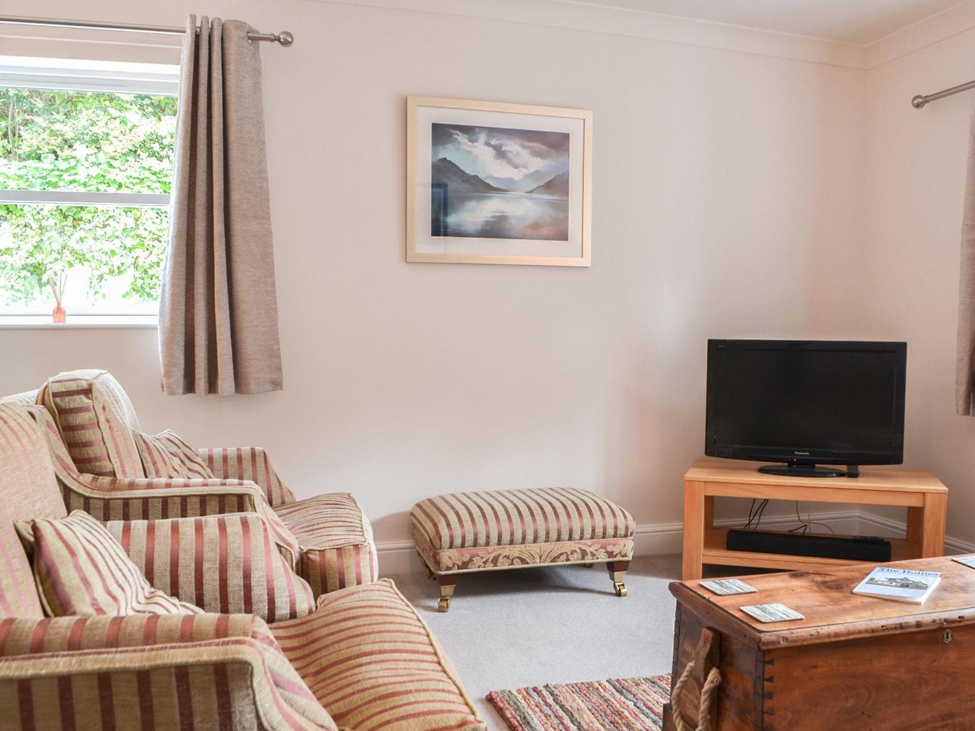 Six The Hollies Villa Keswick  Exterior photo